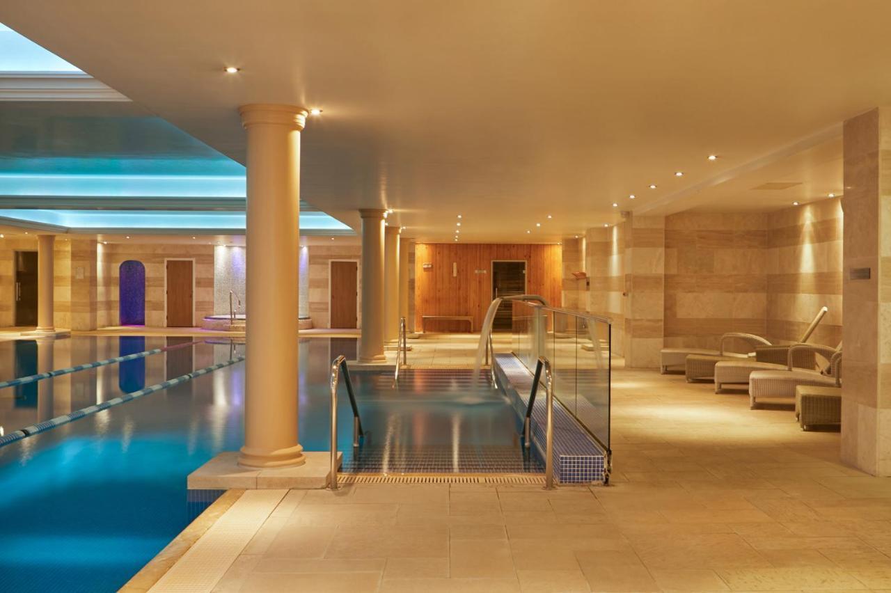 Lion Quays Resort Chirk Extérieur photo